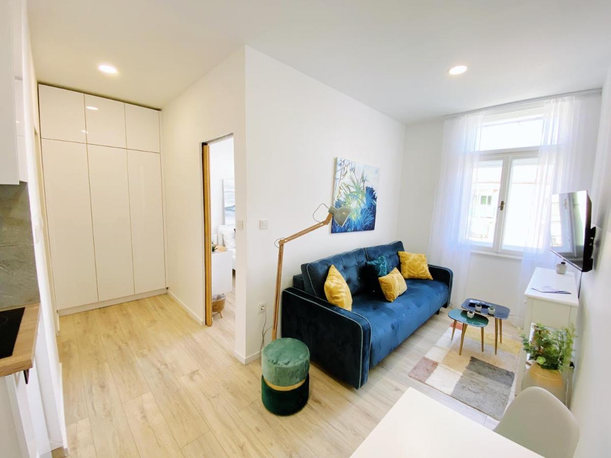 New Stylish & Modern Studio Apart - With Sea View Lejlighed Pula Eksteriør billede